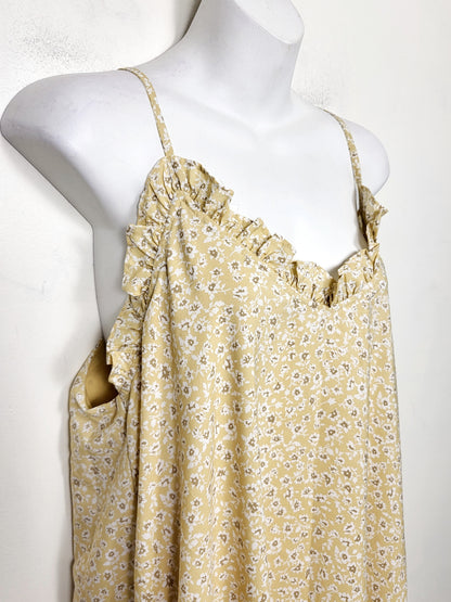 BRNA1 - Wishlist yellow floral pattern spaghetti strap maxi dress. Size large