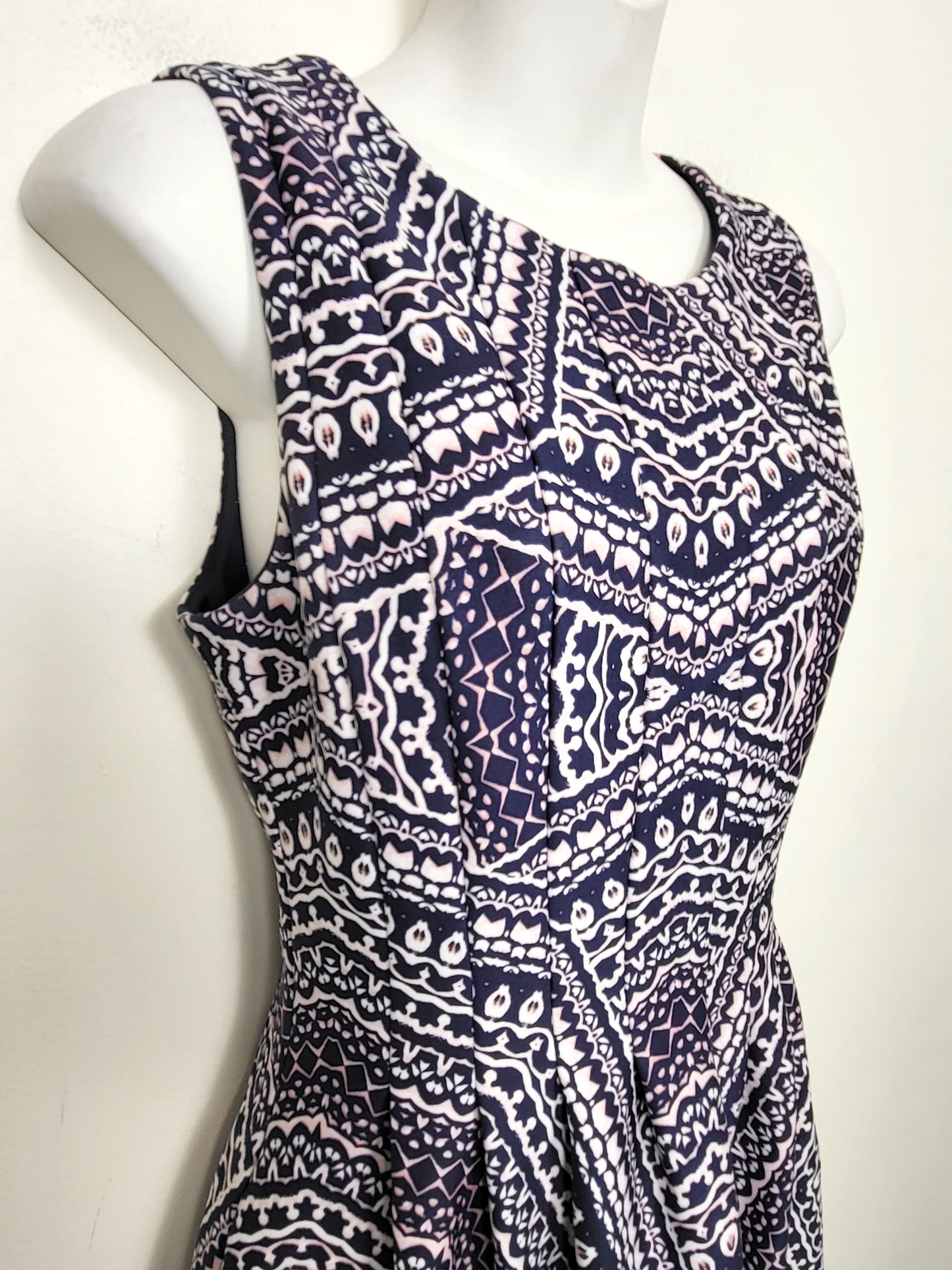 CHSP3 - Vince Camuto navy and pink patterned fit and flare dress. Size 6