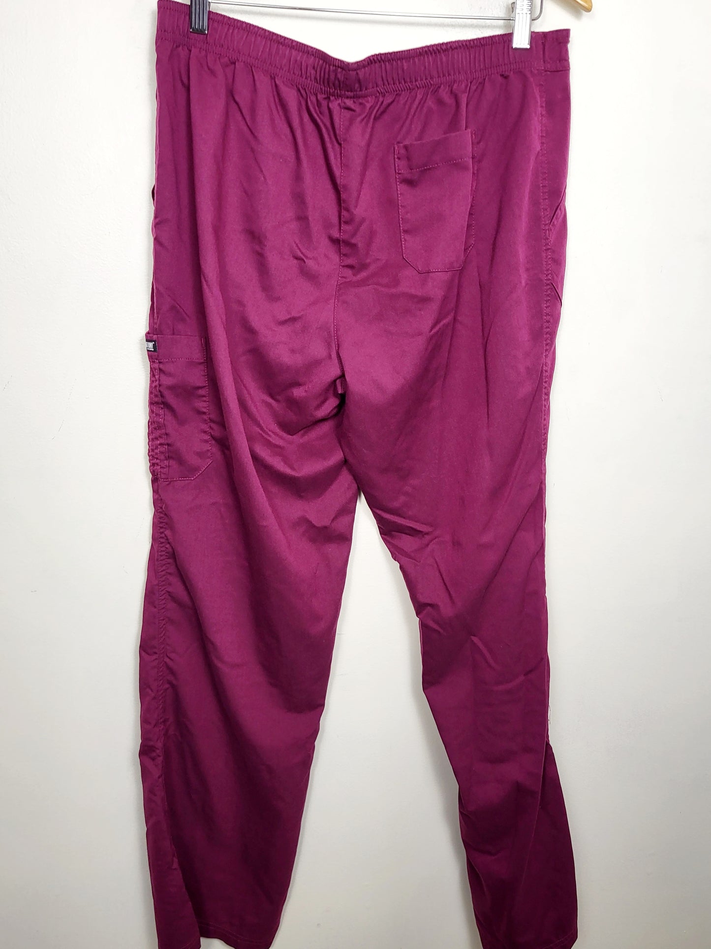 Barco Grey's Anatomy scrubs. Size large