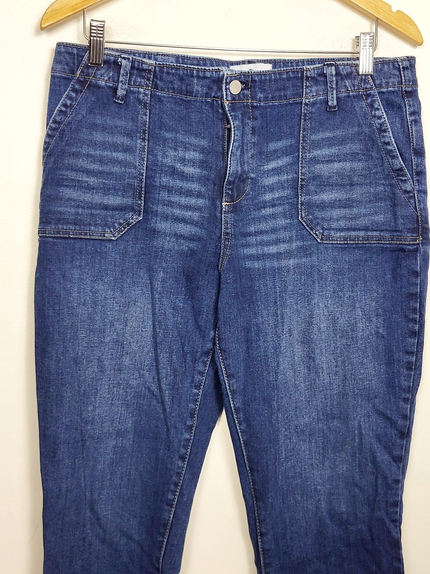 Jordache cropped denim joggers. Size 14