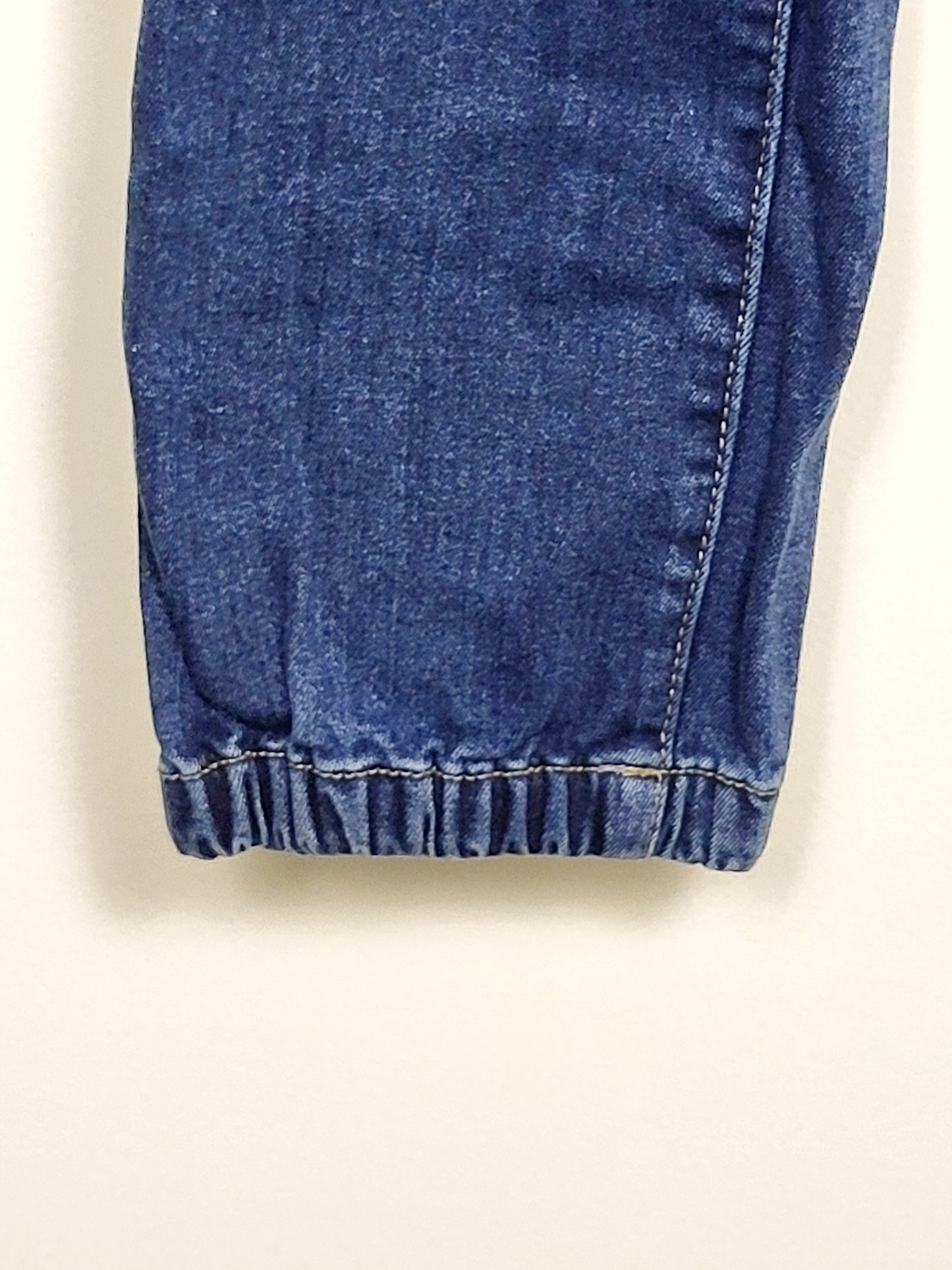 Jordache cropped denim joggers. Size 14