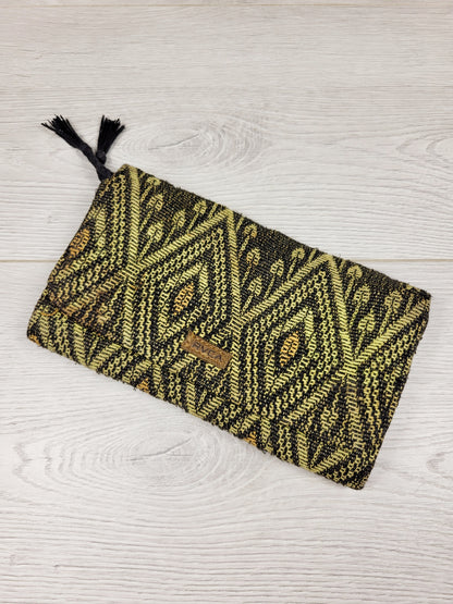 RVCA textile "Diamond Traveler" clutch