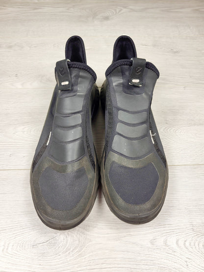 Ecco black slip-on waterproof sneaker. Men's size 10-10.5