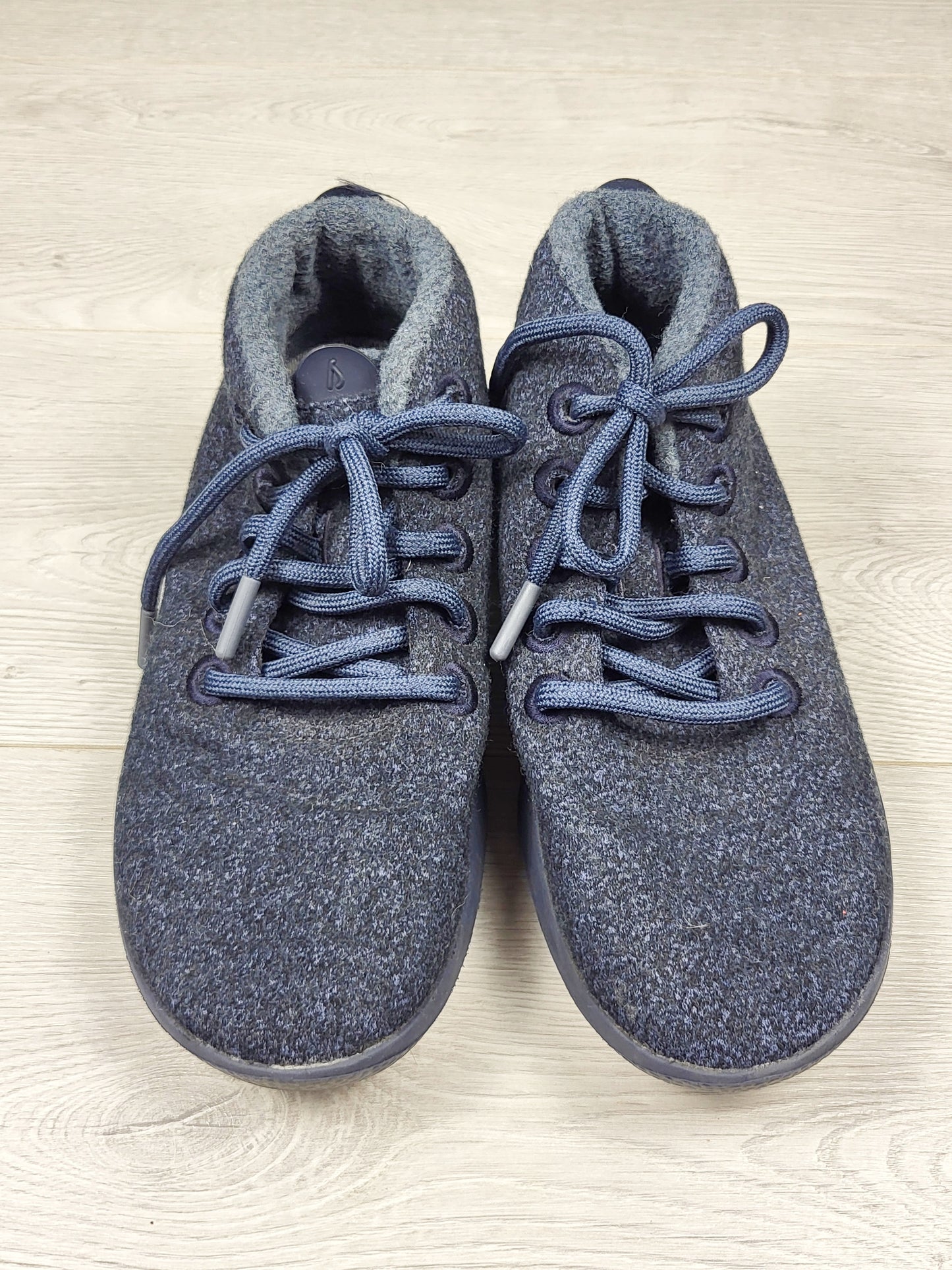 Allbirds navy wool hightop shoes. Ladies size 6