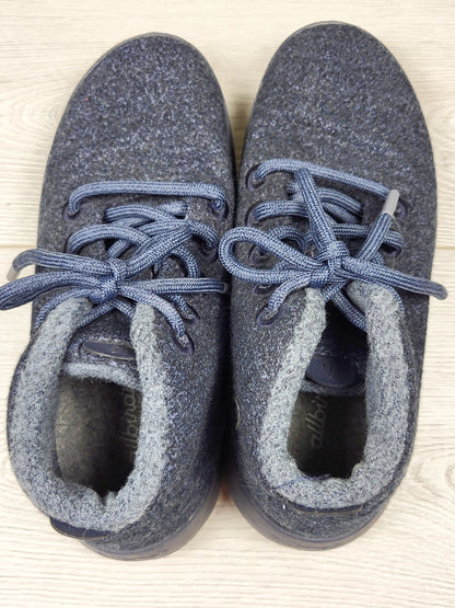 Allbirds navy wool hightop shoes. Ladies size 6