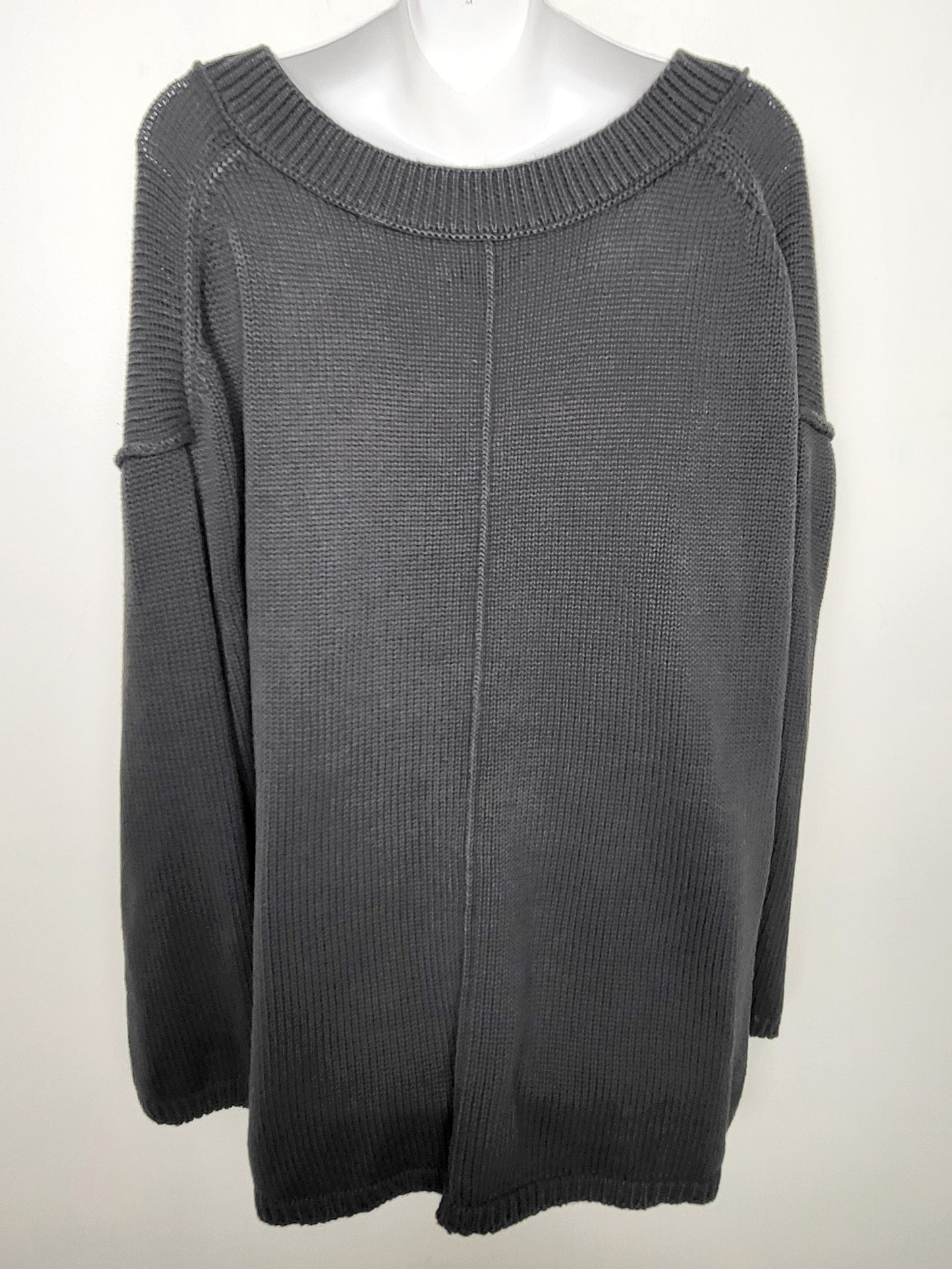 American Eagle grey v-neck oversized sweater. Size XL