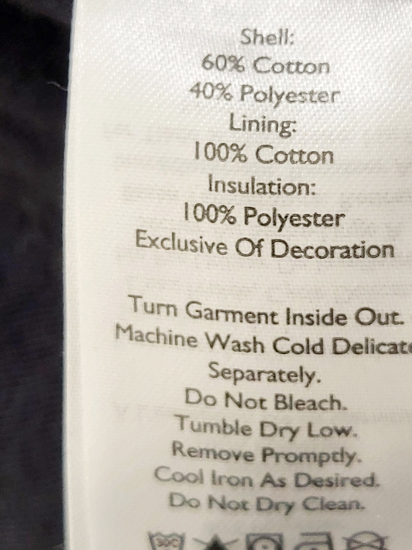 Eddie Bauer grey quilted button down shirt jacket. Unisex size 2XL