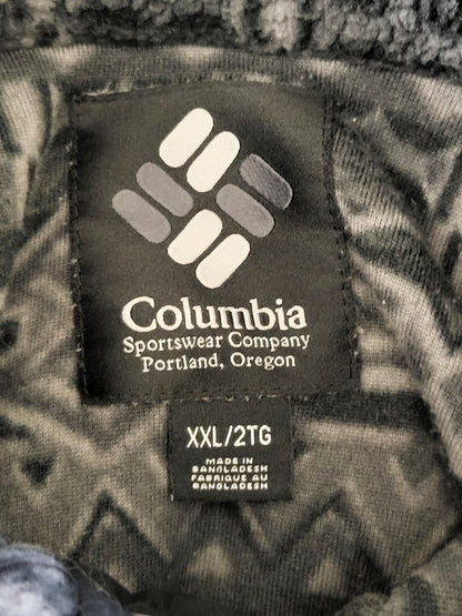 Columbia Helvetia II grey and black pattern half snap fleece pullover. Unisex size XXL