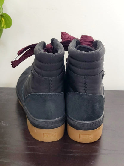 Keds Camp Water-Resistant Boots. Ladies size 8.5 - look unworn