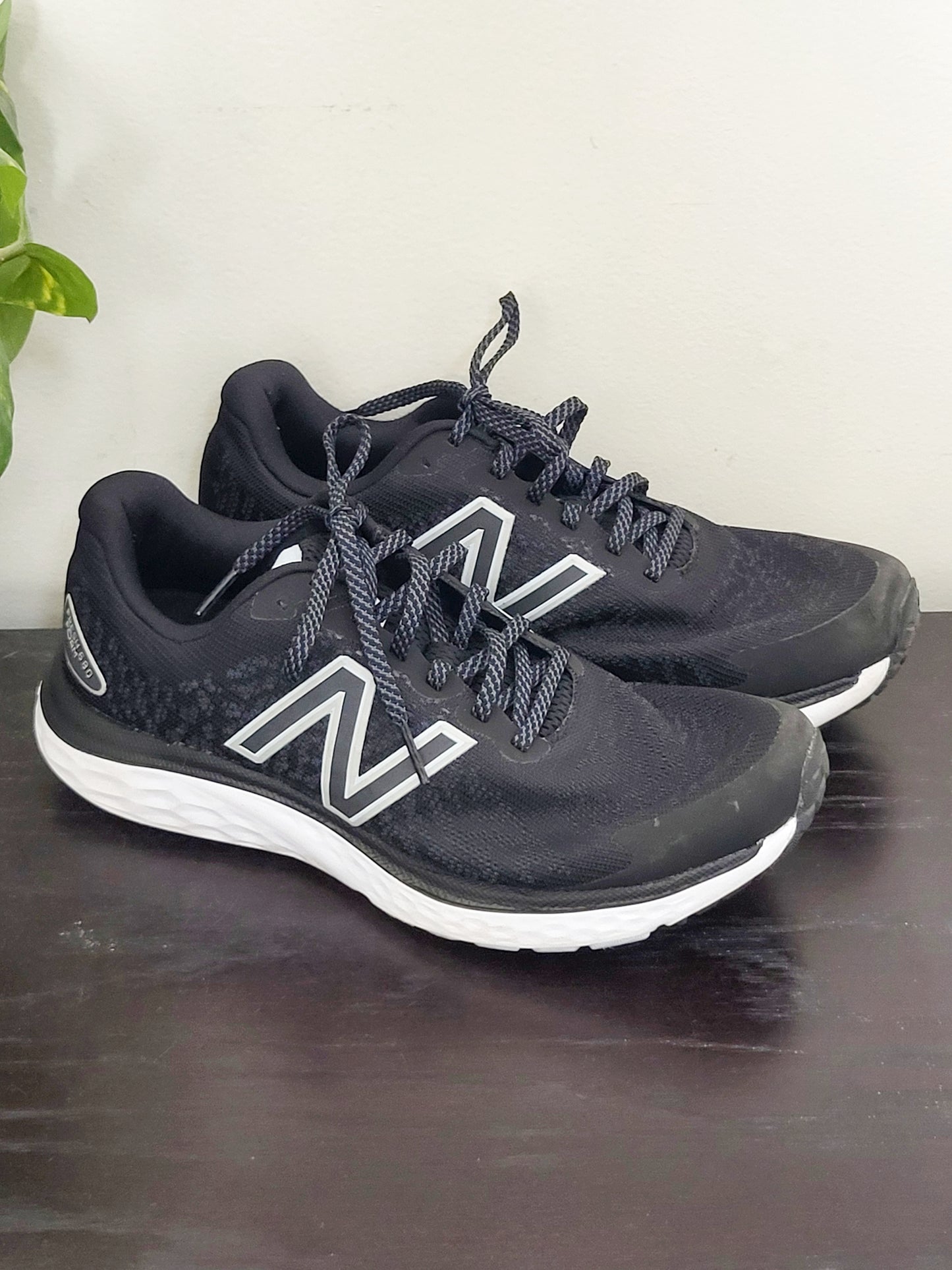 New Balance black and light blue Fresh Foam running shoes. Ladies size 8.5 / Men's size 7