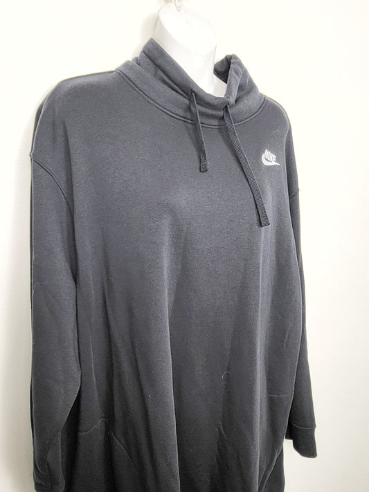 NEW - Nike black oversized fit fleece mock neck sweatshirt. Ladies size 1X