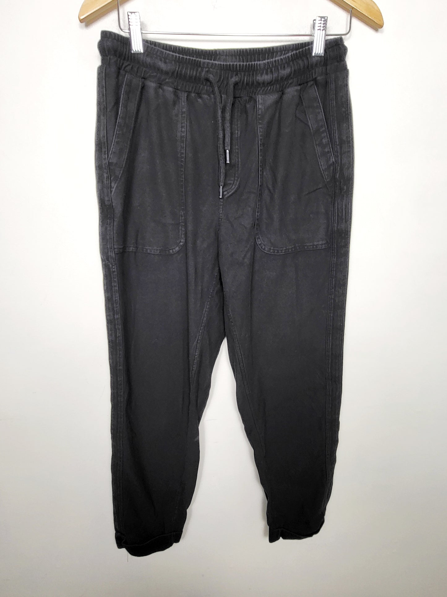 Zenana black drawstring joggers. Tagged as large but size as medium