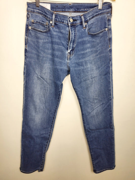 Gap slim straight jeans. Men's size 33x30