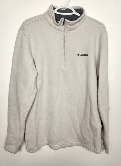 Men's Great Hart Mountain III Half Zip pullover. Size medium