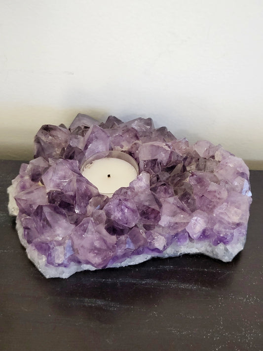 Amethyst gemstone tealight candle holder (sorry, no shipping)