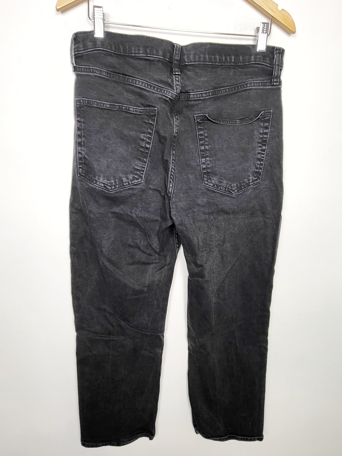 Gap black 90s loose high rise jeans. Size 12