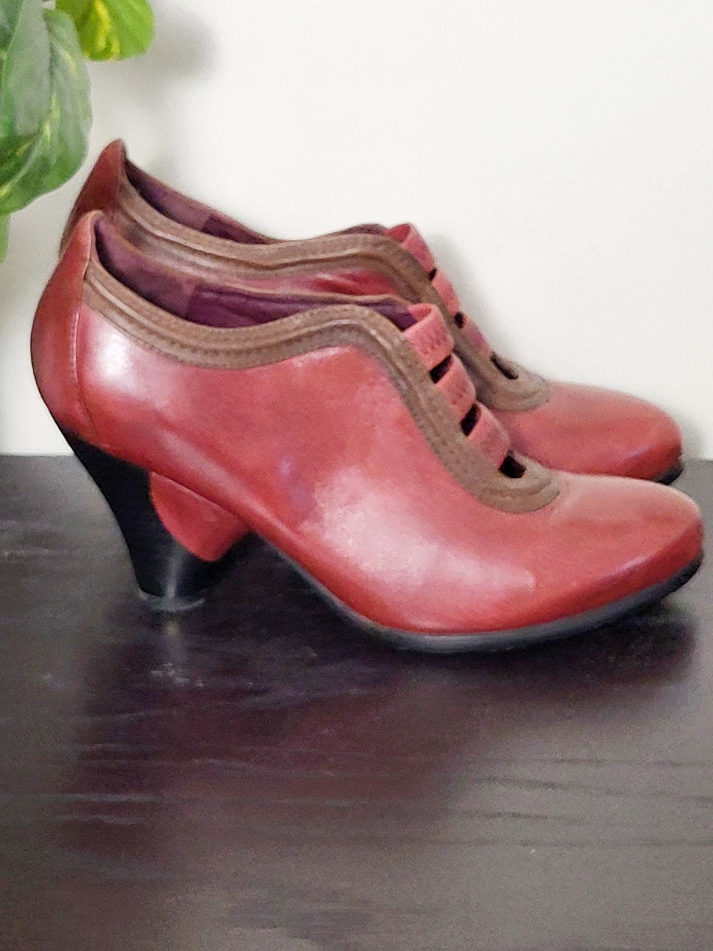 Everybody by BZ Moda red leather heeled booties. Size 37 (US size 6.5)