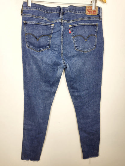 Levi's 721 super skinny ankle jeans. Size 32