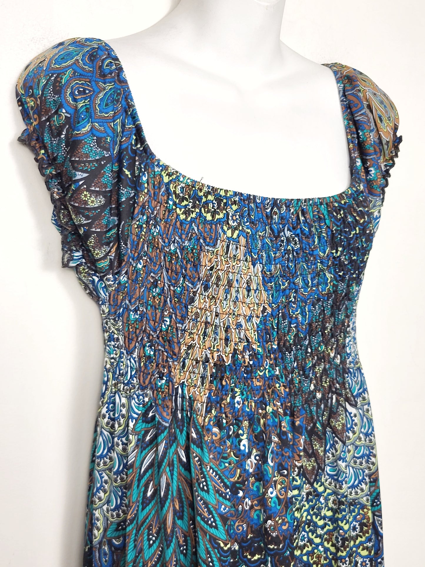Hypnotik peacock patterned Y2K smocked shift dress. Size XL