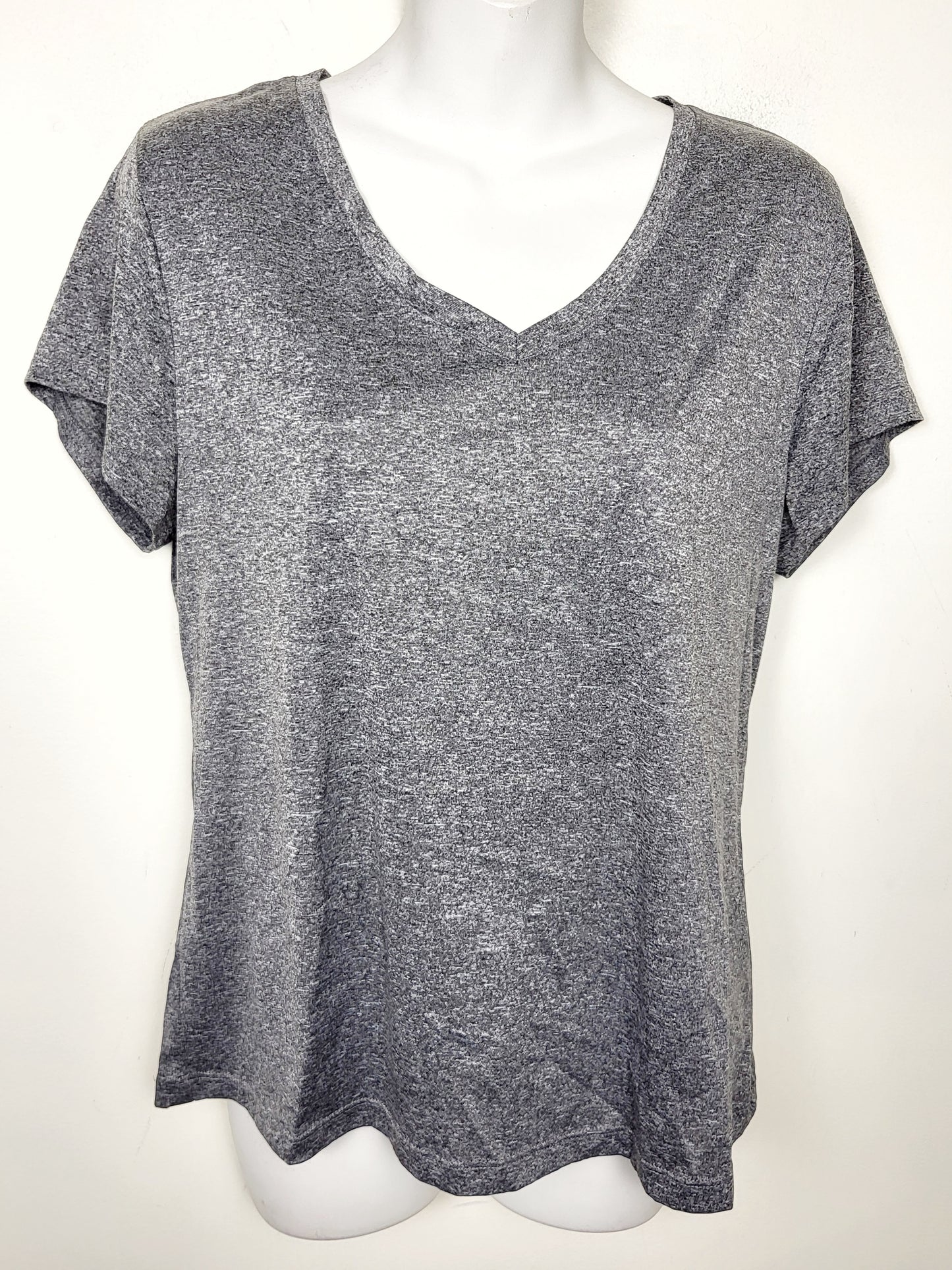 90 Degree by Reflex grey active t-shirt. Size XL