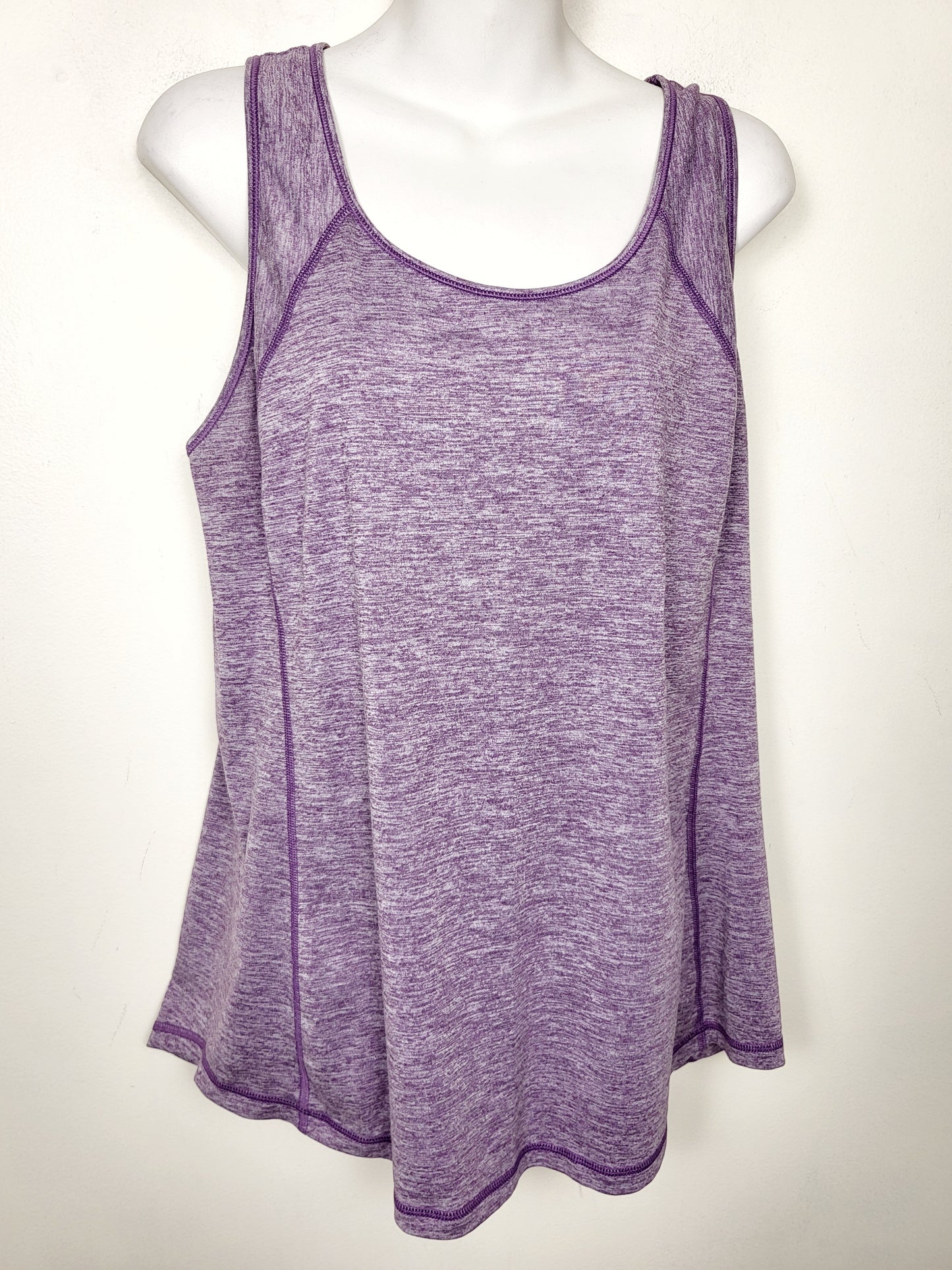 Old Navy heathered purple Go Dry tank top. Size XL