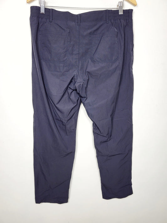 Kirkland black hiking style pants. Size 10