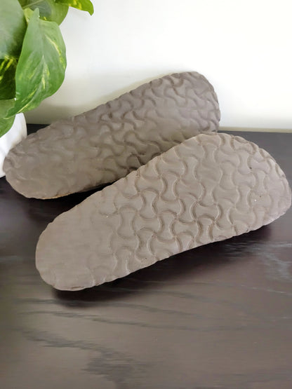 Birkenstock "Florida" sandals. Size 40 (Ladies 9-9.5 / Men's size 7-7.5) regular fit