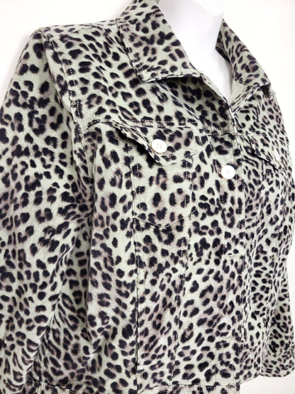 Tommy Bahama animal print corduroy jacket. Size medium