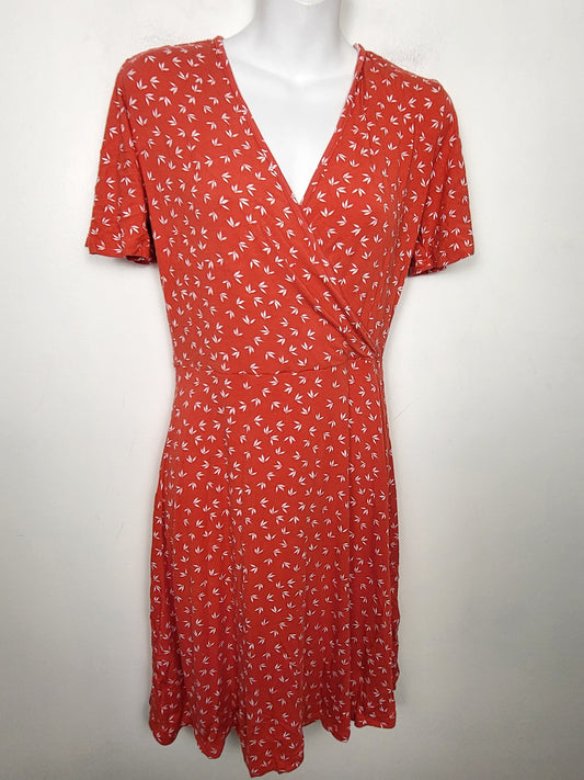 41 Hawthorn red rayon floral printed faux wrap dress. Size small