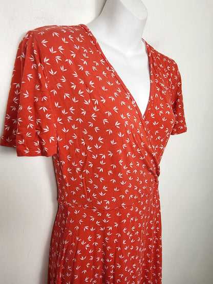 41 Hawthorn red rayon floral printed faux wrap dress. Size small