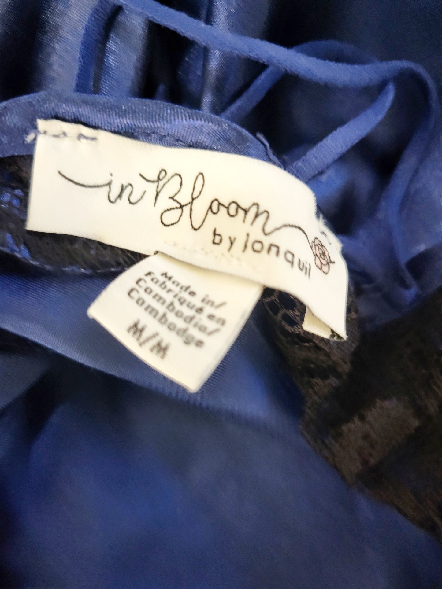 In Bloom by Jonquil "Noelle" babydoll nightgown with lace. Size medium (sizes a bit smaller)