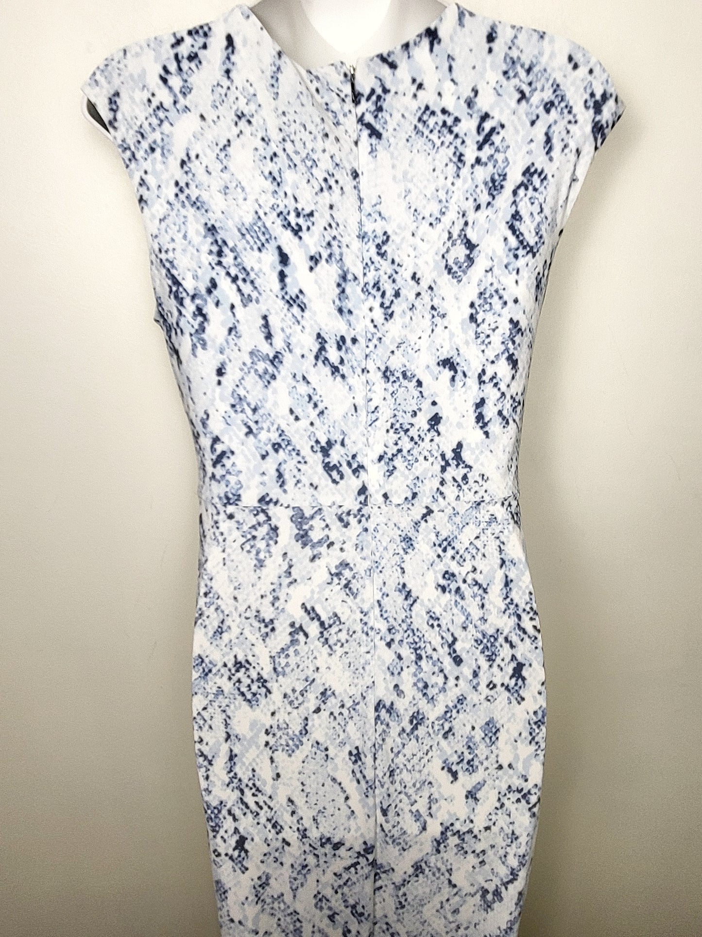 DKNY white and blue floral print ruched midi dress. Size small
