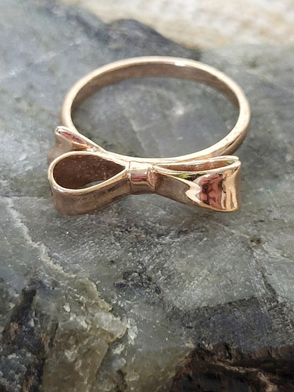 Kate Spade rose gold toned "Love Notes Skinny Mini" ring