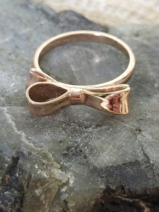 Kate Spade rose gold toned "Love Notes Skinny Mini" ring