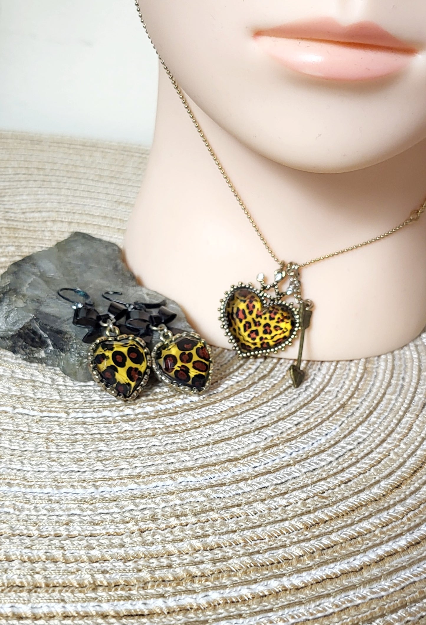 Betsey Johnson leopard heart crown earring and necklace set