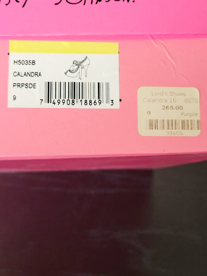 Betsey Johnson Calandria fuchsia purple suede peep-toe pumps with ribbon ankle ties. Size 9