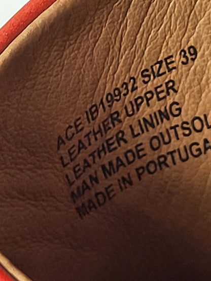 Miz Mooz scarlet leather "Ace" block heel sandals. Size 39 (US size 8)