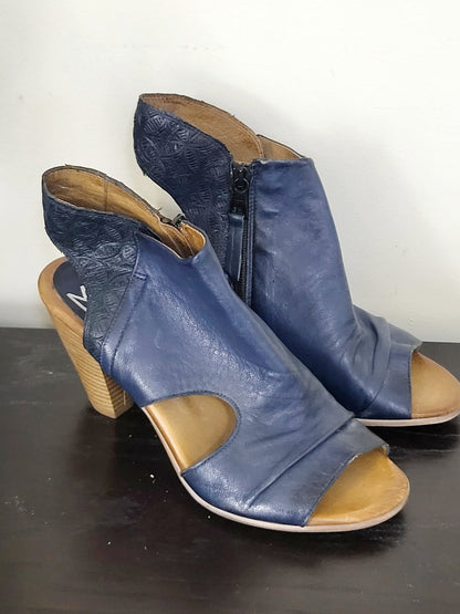 Miz Mooz navy leather peep-toe heeled sandals. Size 39 (US size 8)