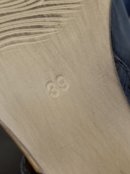 Miz Mooz navy leather peep-toe heeled sandals. Size 39 (US size 8)