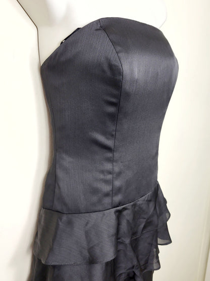 NEW - Alfred Sung black ruffle sleeveless maxi gown. Size 6