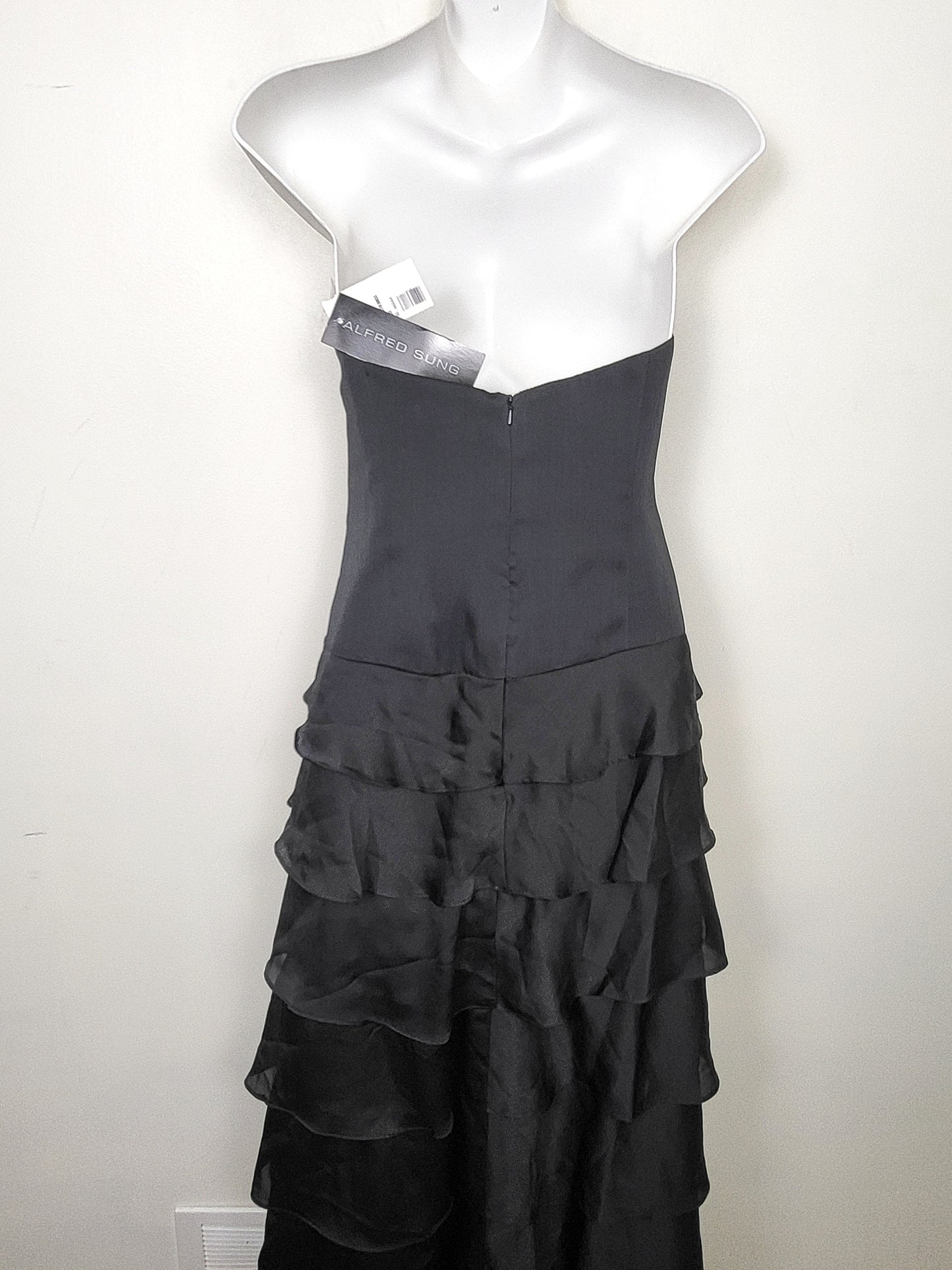 NEW - Alfred Sung black ruffle sleeveless maxi gown. Size 6