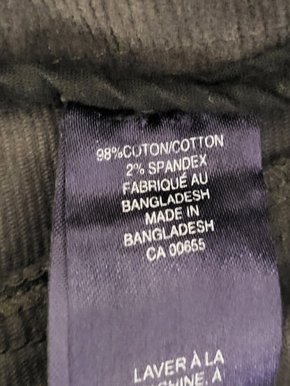 Reitmans grey corduroy skirt. Size 9