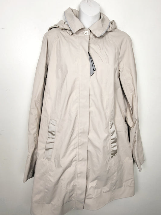 Lululemon Rain On Jacket in cashew colour. Size 10