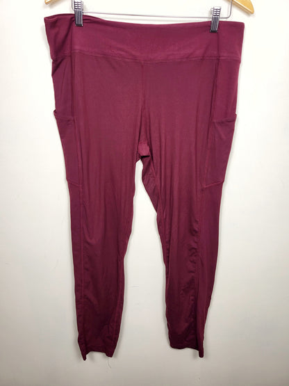 Cranberry cropped super soft leggings. Size 3X