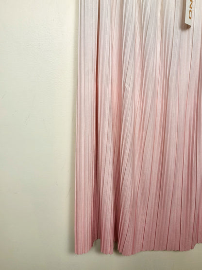 NEW - Only pink ombre pleated "Cloud Dancer" skirt. Size medium