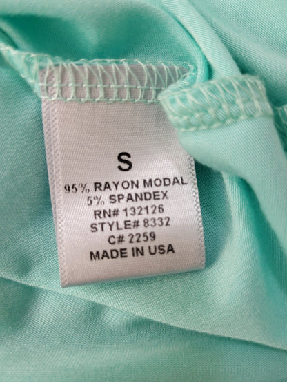 Emma's Closet mint coloured t-shirt. Size small