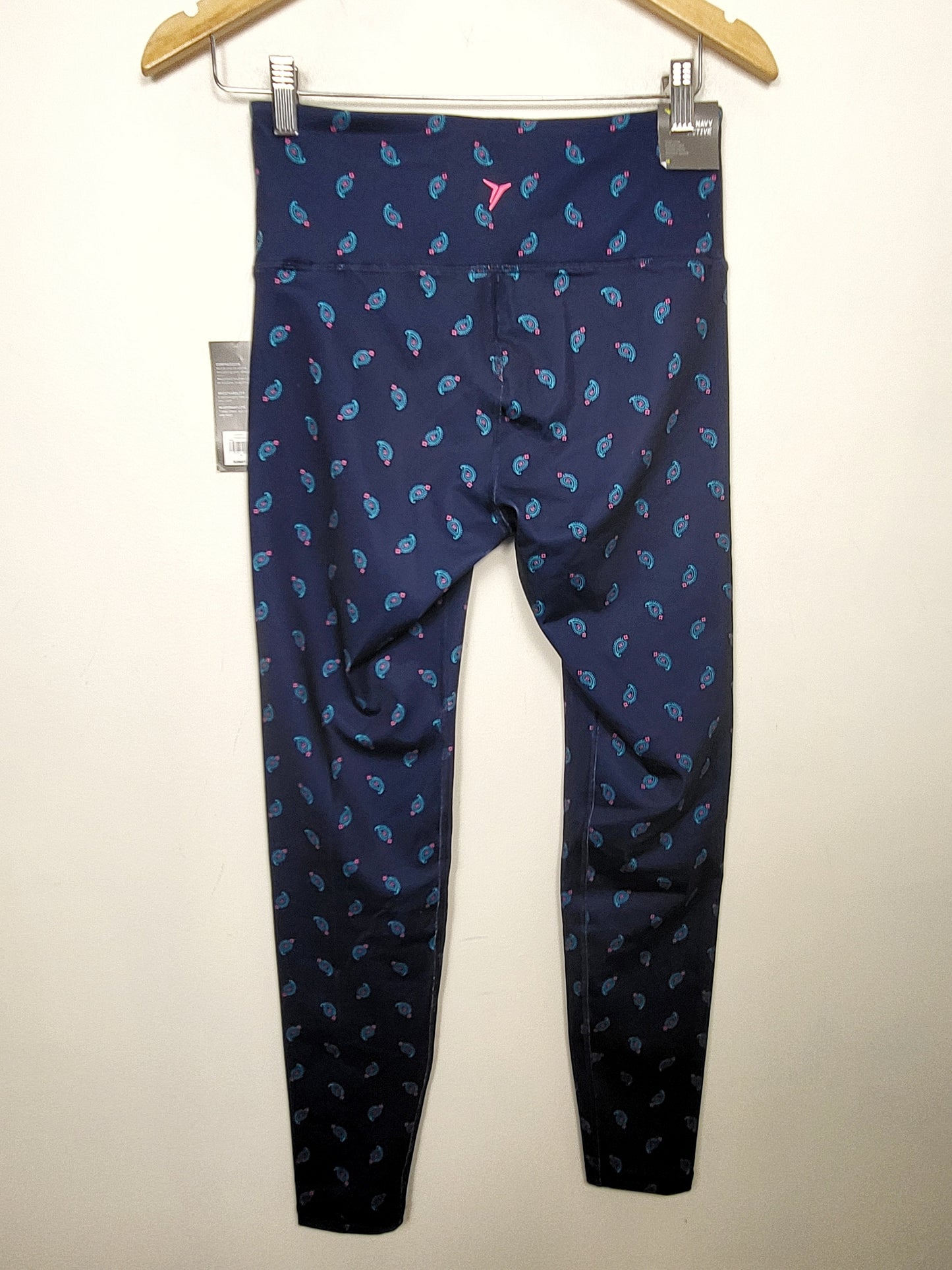 NEW - Old Navy navy paisley print Go-Dry leggings. Size medium