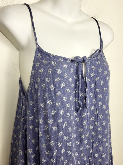 Dress Forum blue floral print mini dress. Size medium