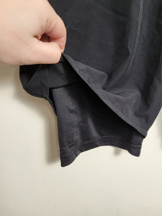 NEW - Gym Addict black "Element" shorts. Size medium