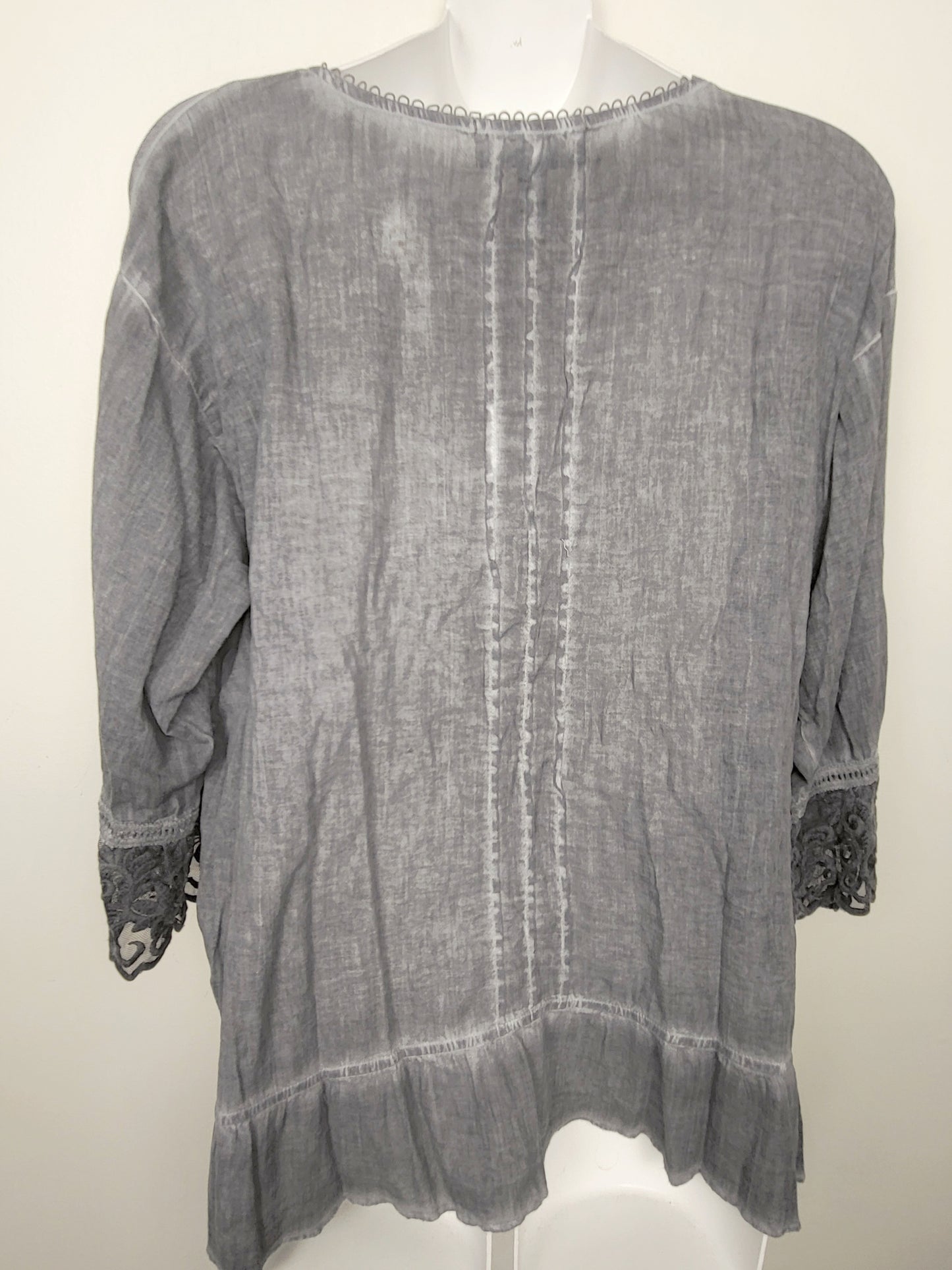 Gretty Zeuger grey distressed style Boho top with lace detail. Size medium